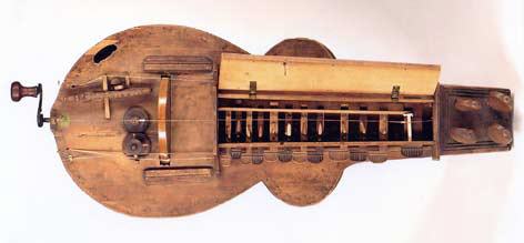 Kontragitarre von Karl Kirchner, 1900 